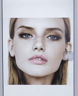 使用美图秀秀APP进行p图的操作流程