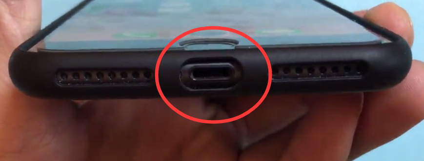 苹果8plus耳机孔位置的操作步骤