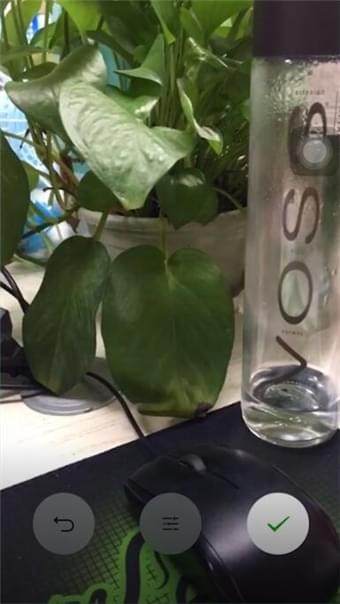 微信APP中放大小视频的详细操作流程