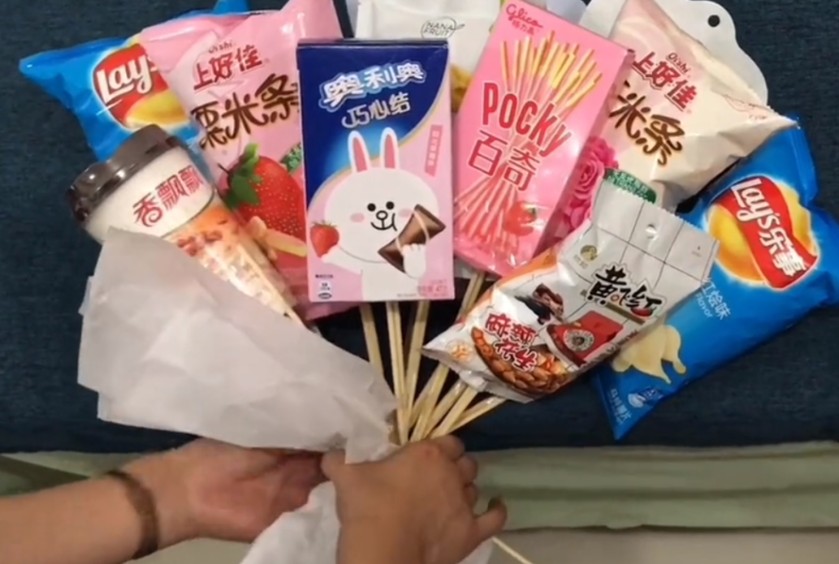 冬天的第一个零食花束怎么做?冬天的第一个零食花束制作方法以及图片分享