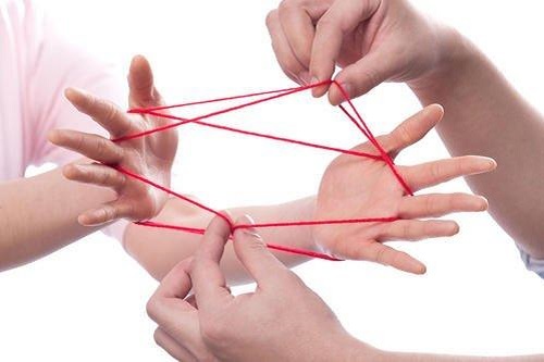 下列童年游戏中,通常需要2个小朋友一起玩的是?支付宝蚂蚁庄园6月1日答案