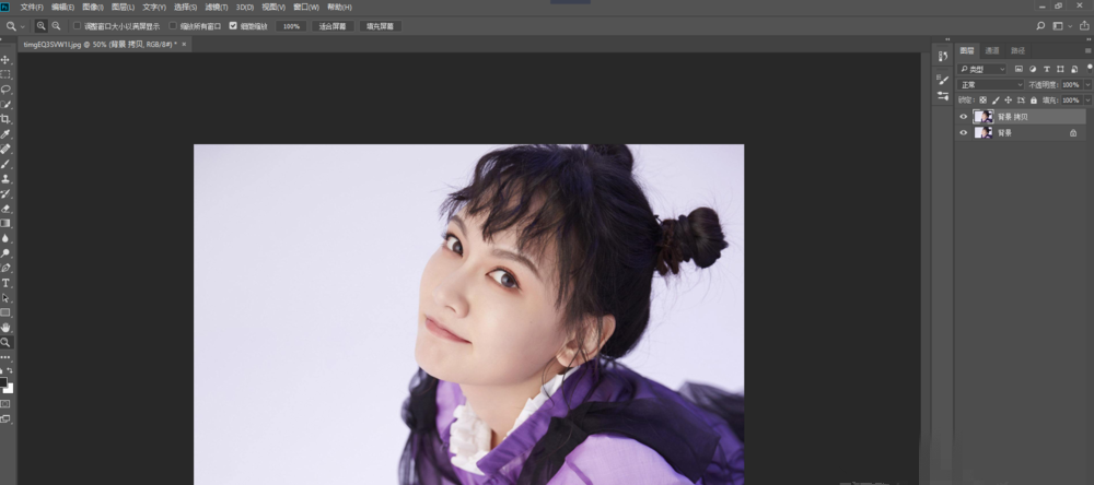 我来教你PS通道抠图讲解。