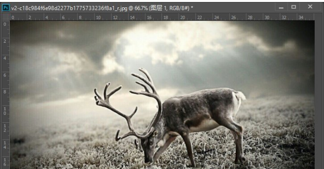 小编教你解决用PS软件让图片更清晰的设置技巧。