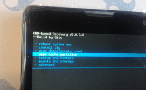 图文详解奇兔刷机怎么双清,奇兔刷机双清教程。