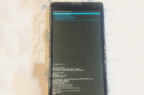 图文详解奇兔刷机怎么双清,奇兔刷机双清教程。