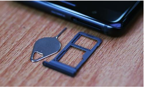 分享手机中这些设计被抛弃。