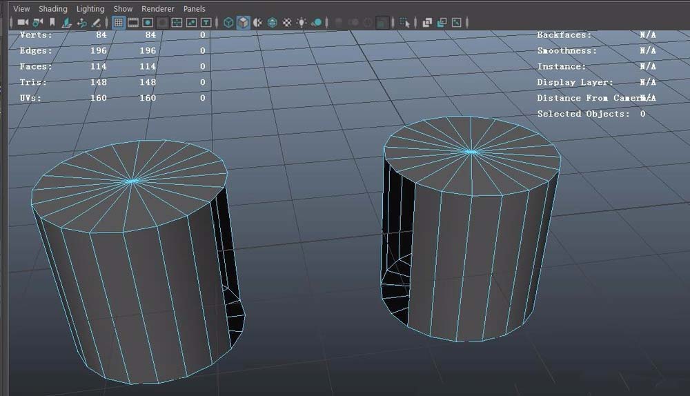 maya两个物桥接成一个物体的操作步骤