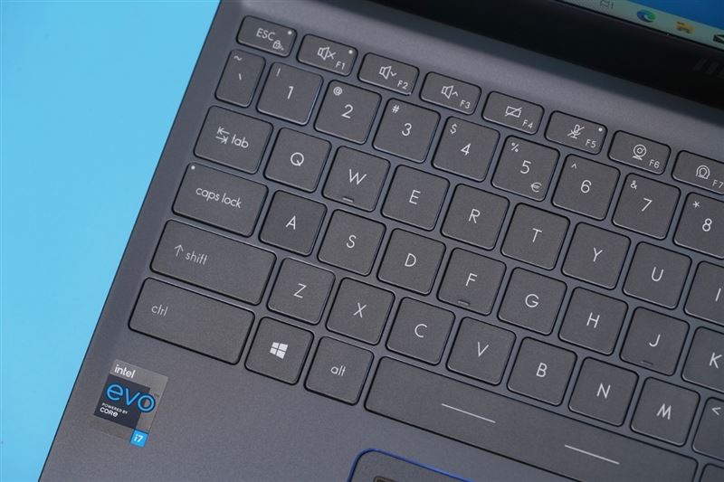 酷睿i7-1195G7和锐龙7-5800U哪款好?酷睿i7-1195G7和锐龙7-5800U对比评测