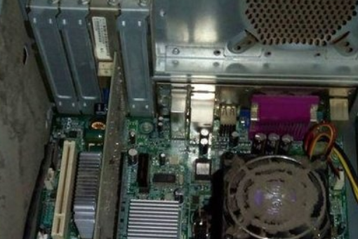 怎么确定电脑主板坏了?计算机主板坏了有什么症状?