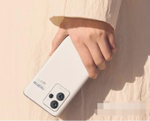 真我GT2和iQOONeo5s哪款好?真我GT2和iQOONeo5s对比介绍