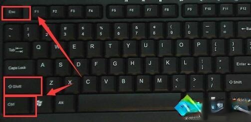 win10系统桌面东西都不见的三种恢复方法