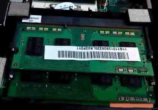 WIN8笔记本安装内存条的操作方法