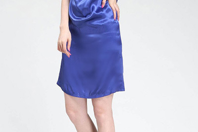 Photoshop消除衣服褶皱的方法步骤