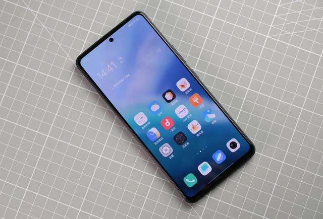 iQOONeo6售价是多少？iQOONeo6价格介绍