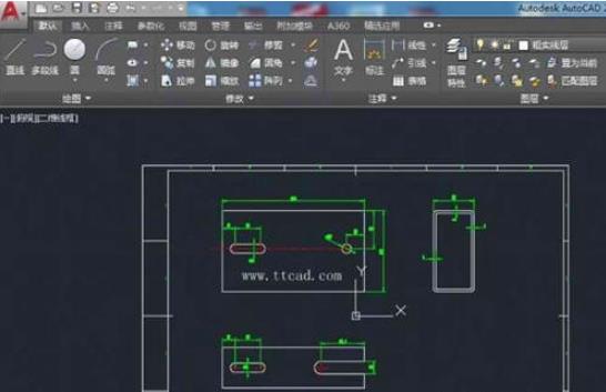 AutoCAD2018将背景改为白色的操作步骤