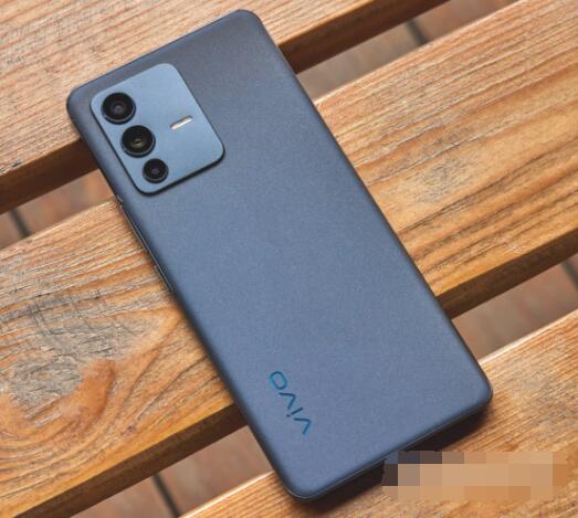 荣耀60和vivoS12哪款好?荣耀60和vivoS12对比介绍