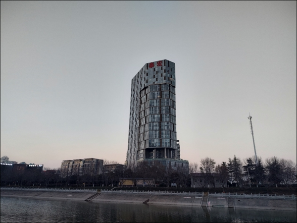 摩托罗拉edgeS30拍照性能好不好?摩托罗拉edgeS30拍照性能介绍