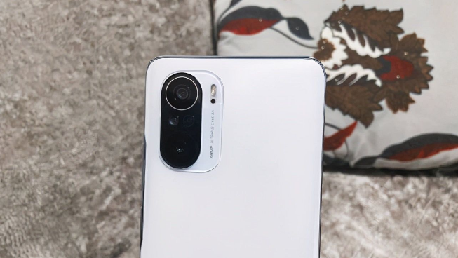 Realme真我GTNeo和红米K40哪个值得买?Realme真我GTNeo和红米K40参数分享