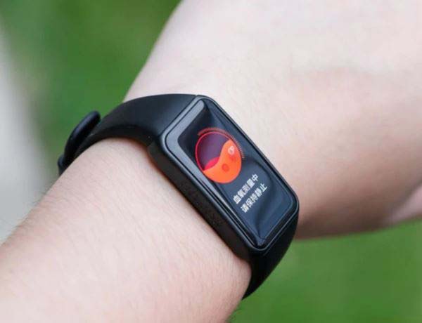 荣耀手环6好不好用 荣耀手环6上手体验分享