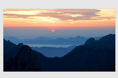 PPT是如何制作图文穿插效果 PPT制作图文穿插效果的方法