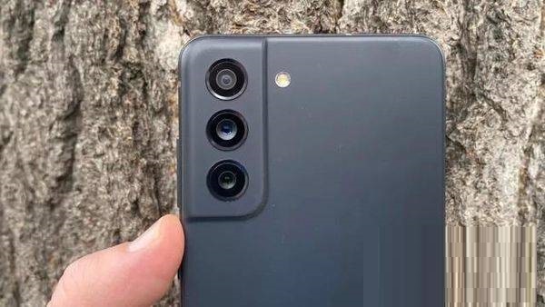 三星S21FE手机怎么样?三星S21FE手机测评介绍