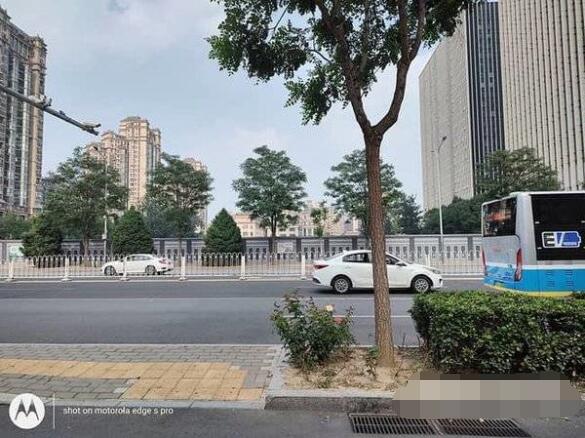 摩托罗拉edgespro怎么样？摩托罗拉edgespro手机介绍