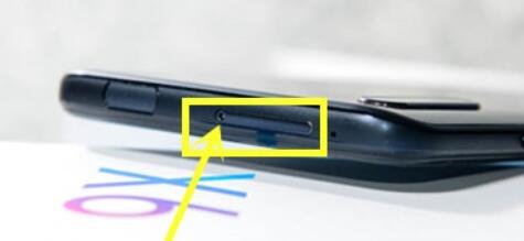 荣耀9x插入双卡的操作流程