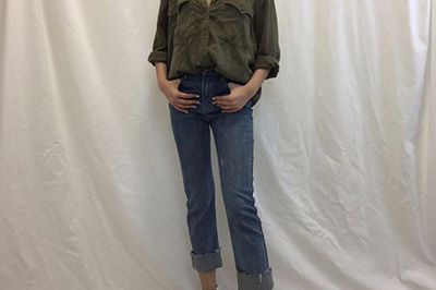 PS处理褶皱背景的操作步骤