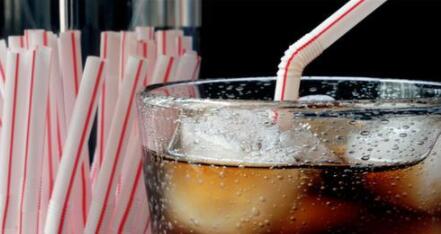 刚刚喝完可乐是立即刷牙还是漱口？蚂蚁庄园2月25日答案