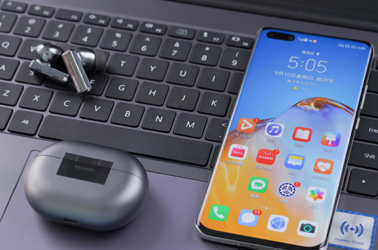 华为FreeBudsPro无线耳机支持全场景设备双连接