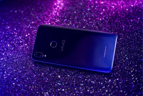 vivoz3导入联系人的基础操作