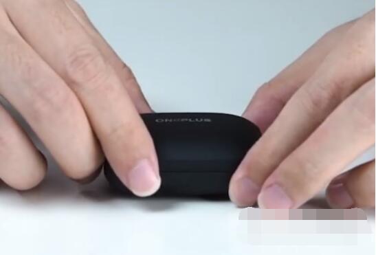 一加budsPro怎么更新固件？一加budsPro更新固件教程