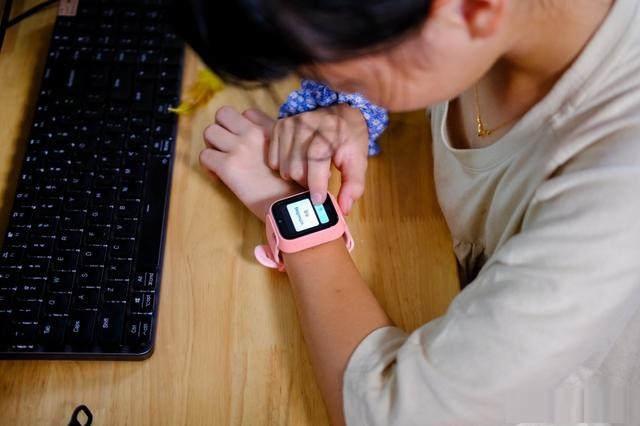 米兔儿童电话手表5x好吗？米兔儿童电话手表5x测评解析