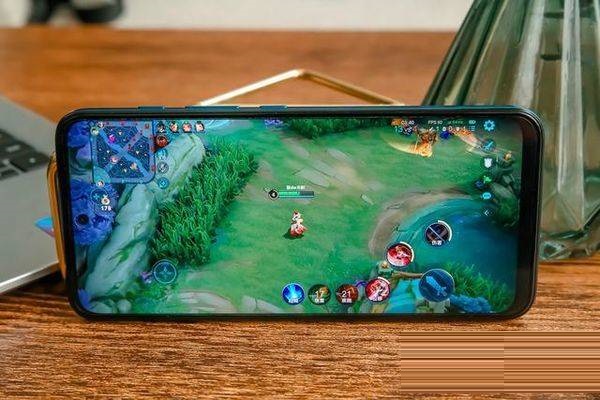 摩托罗拉G71怎么样？摩托罗拉G71真机实测详解