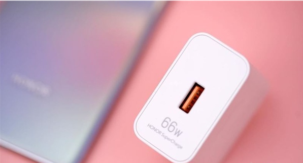 荣耀v40轻奢版和华为nova8有哪些区别?荣耀v40轻奢版和华为nova8性能对比分享