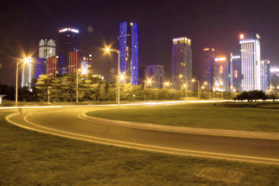 Photoshop制作灯光朦胧效果的操作方法